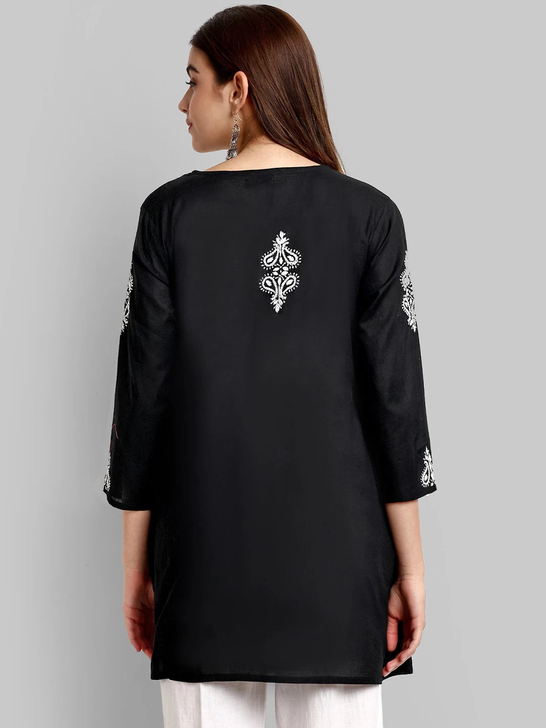 Ada Hand Embroidered Black And White Cotton Lucknowi Chikankari Short Kurti A911376