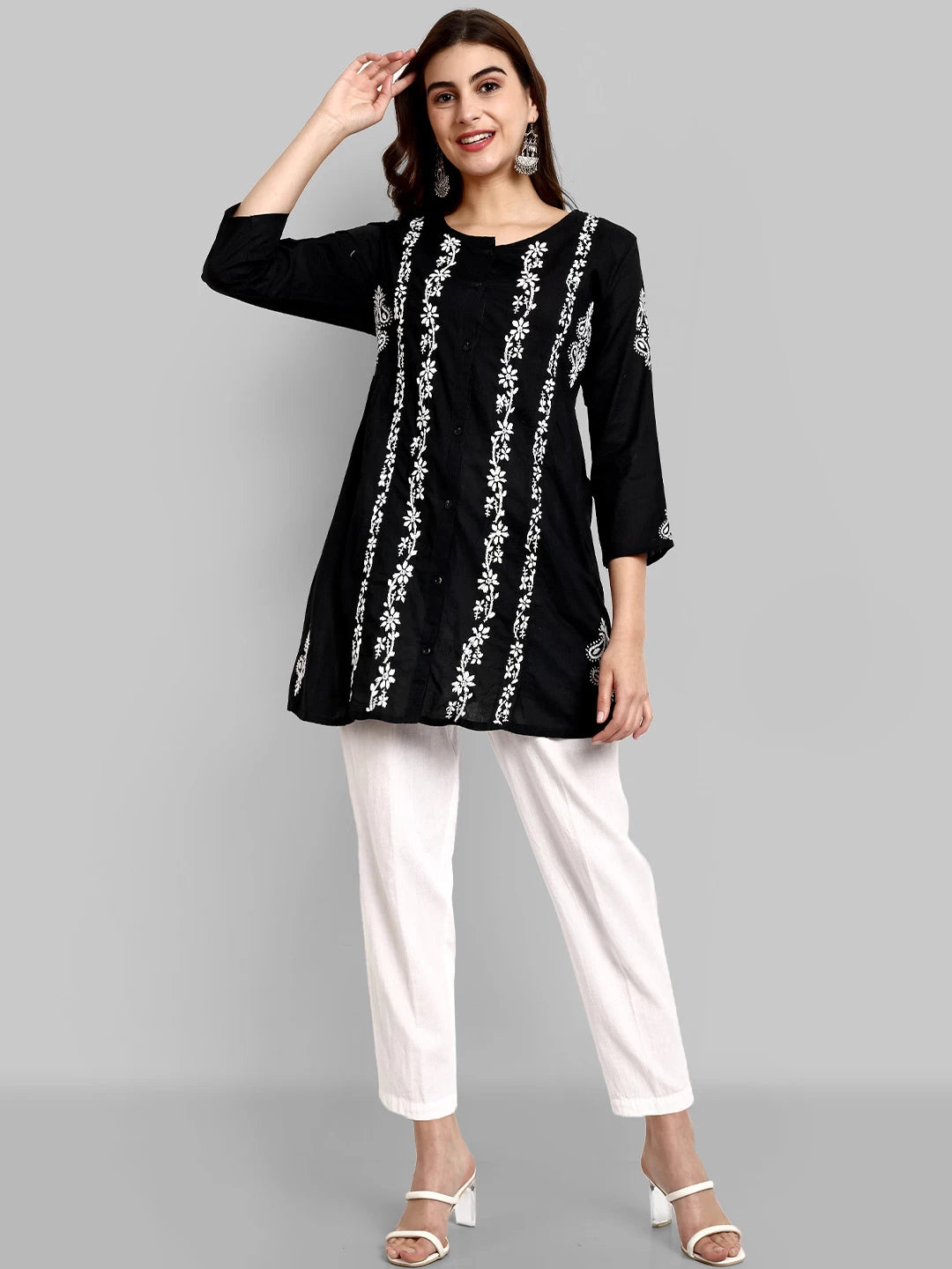 Ada Hand Embroidered Black And White Cotton Lucknowi Chikankari Short Kurti A911376