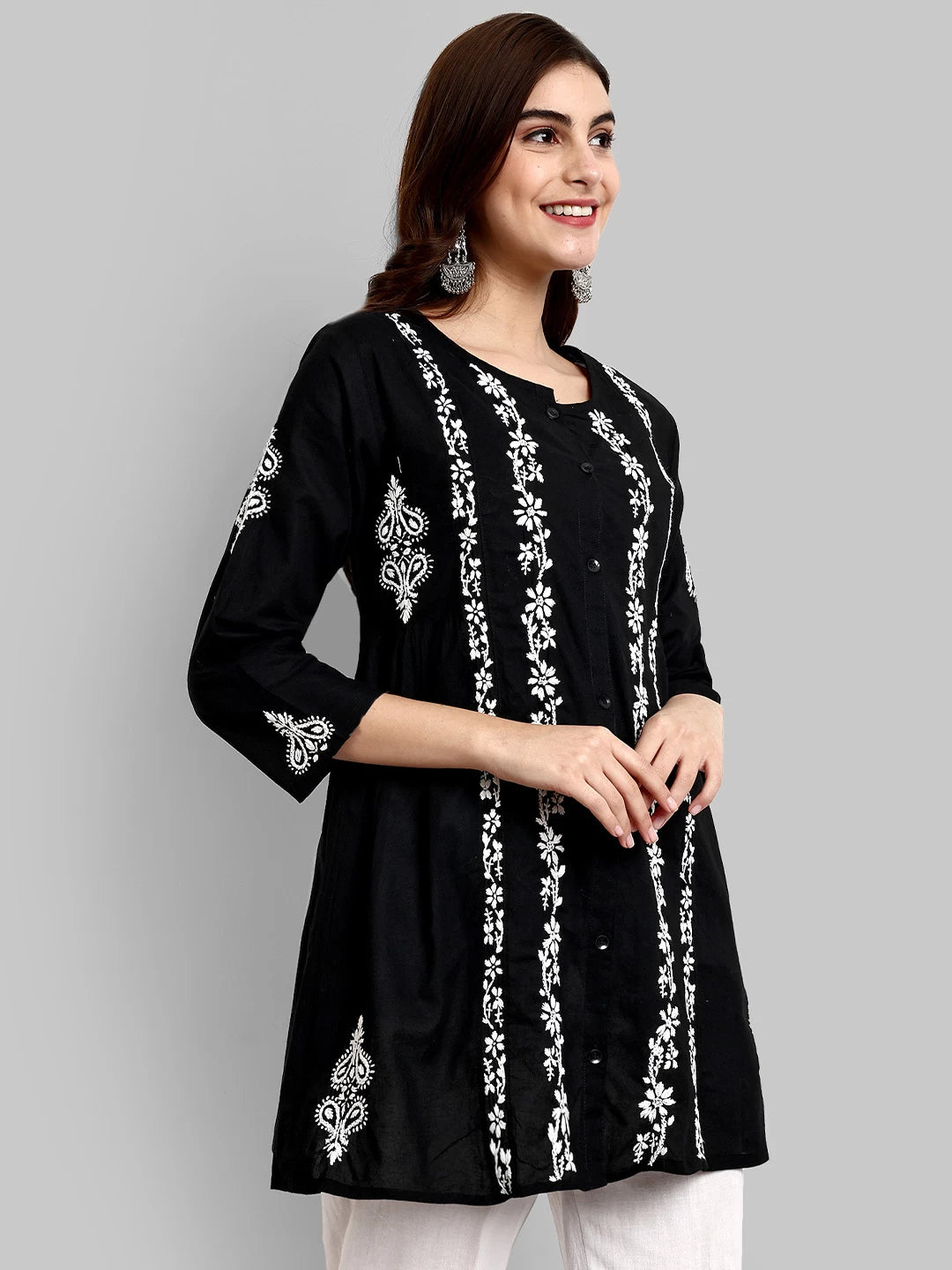 Ada Hand Embroidered Black And White Cotton Lucknowi Chikankari Short Kurti A911376