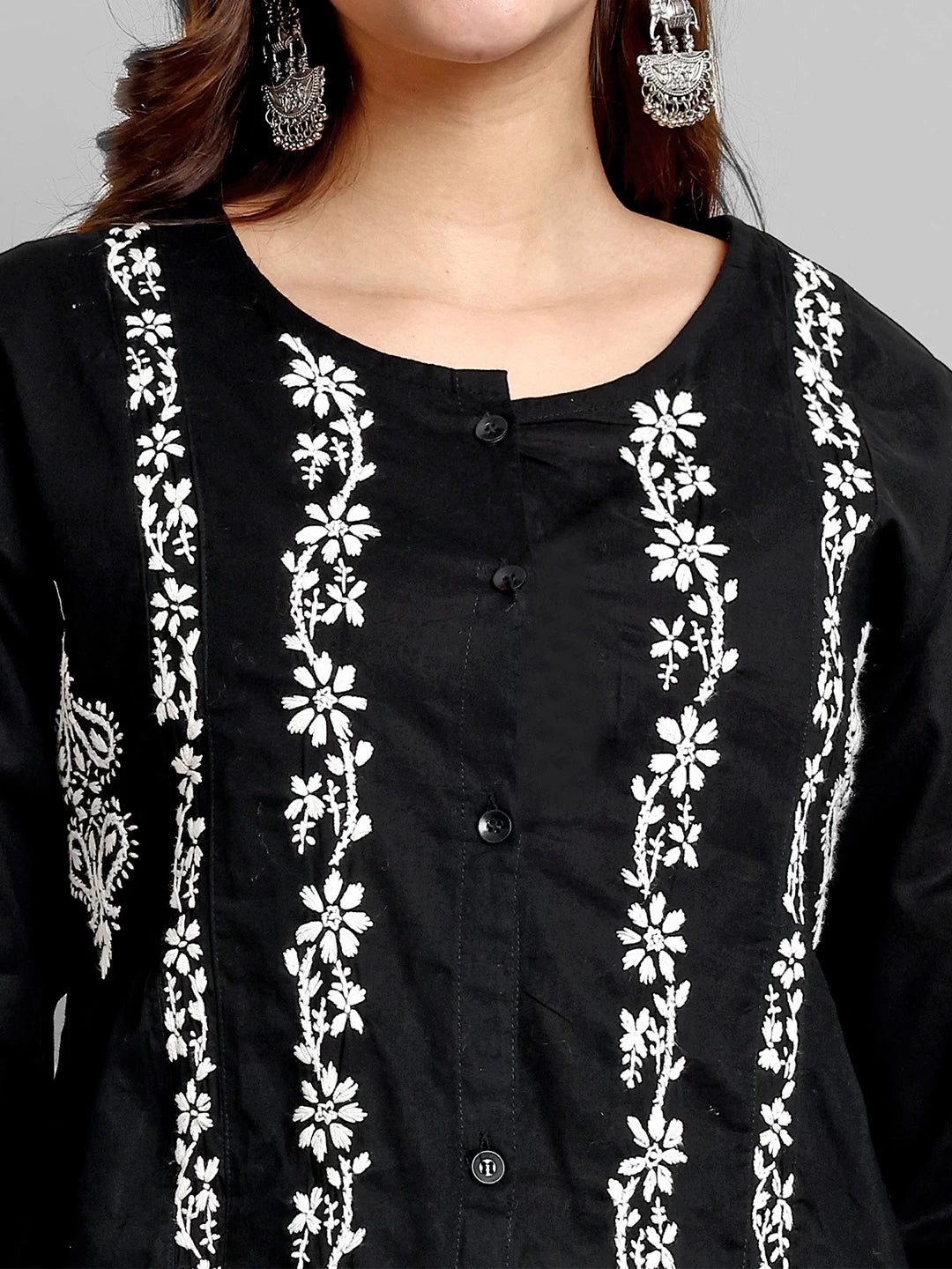 Ada Hand Embroidered Black And White Cotton Lucknowi Chikankari Short Kurti A911376