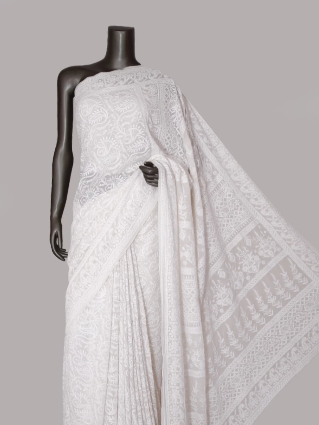 Ada Hand Embroidered Off White Pure Georgette Lucknowi Chikankari Saree With Blouse 01A395436