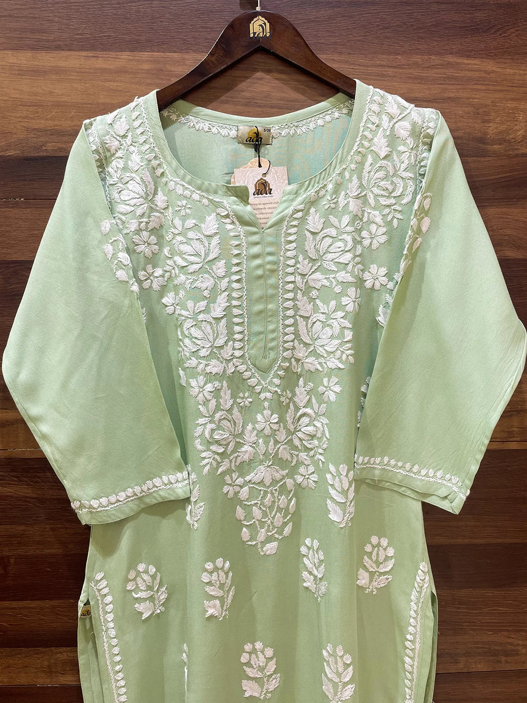 Ada Hand Embroidered Green Rayon Lucknowi Chikankari Straight Kurta A411549