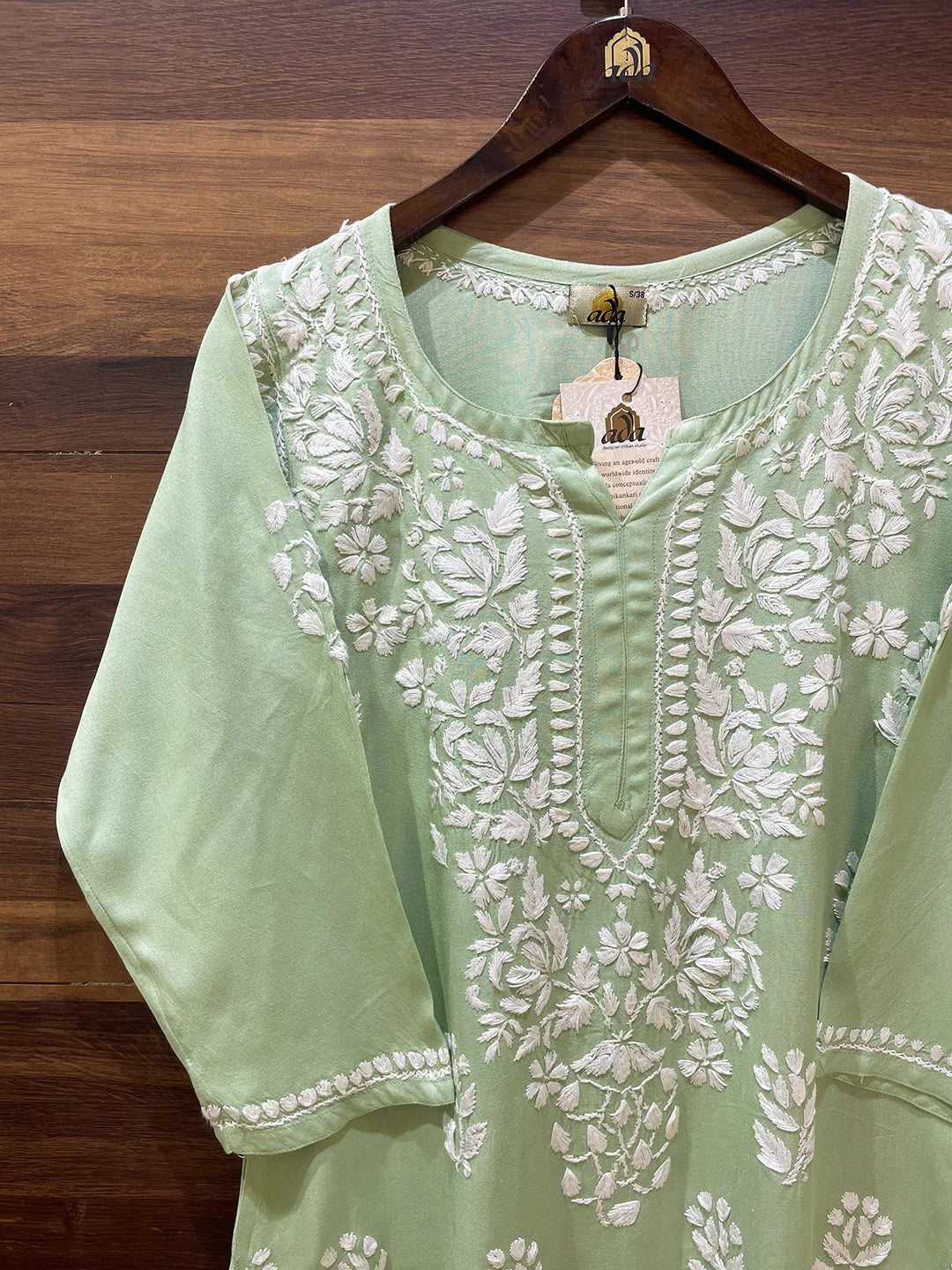 Ada Hand Embroidered Green Rayon Lucknowi Chikankari Straight Kurta A411549