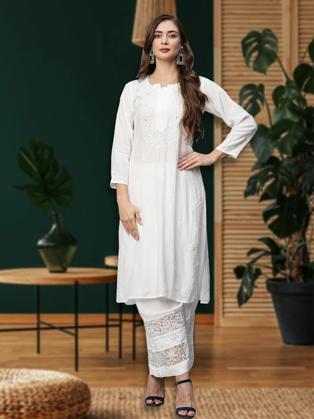 Ada Hand Embroidered White Muslin Lucknowi Chikankari straight Kurta With Muqaish Work A100420