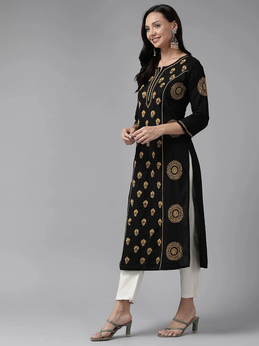 Ada Hand Embroidered Black Cotton Lucknowi Chikankari Straight Kurta A411461