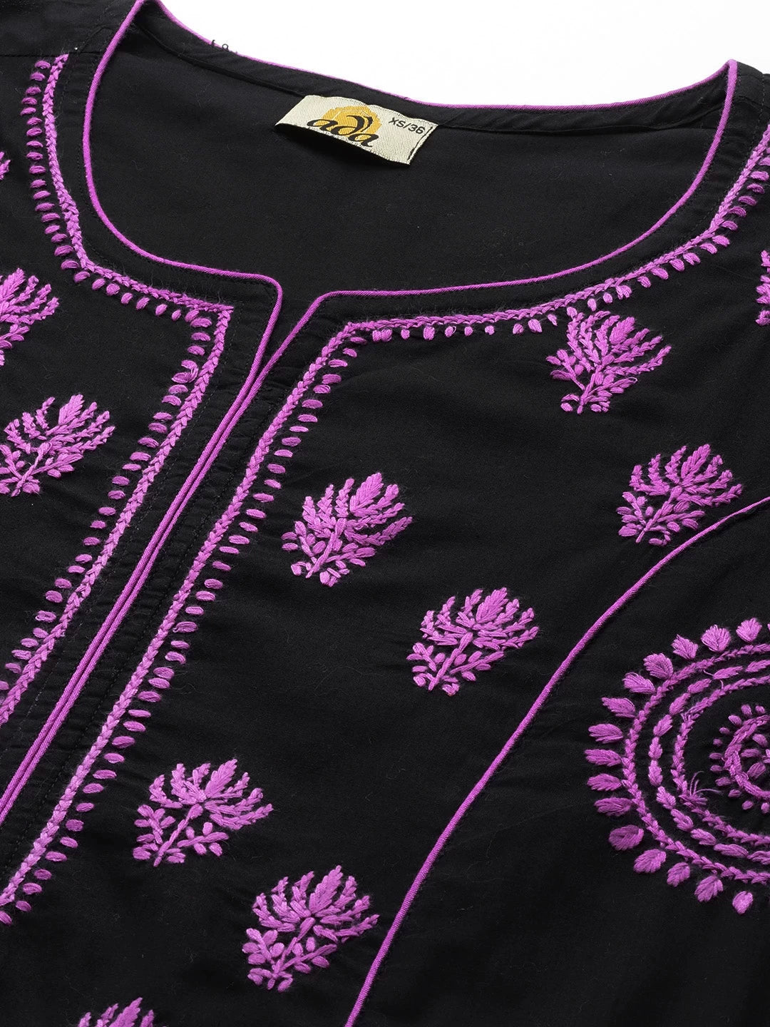 Ada Hand Embroidered Black Cotton Lucknowi Chikankari Straight Kurta A411442