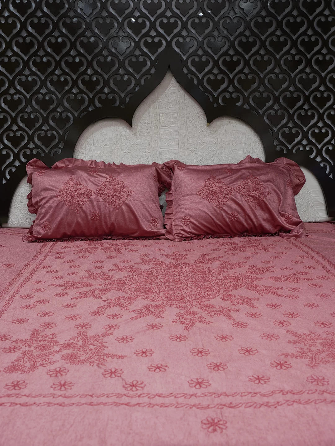 Ada Hand Embroidered Carrot Pink Silk Lucknowi Chikankari Bed Sheet With Pillow And Cushion Cover Set 01A366301