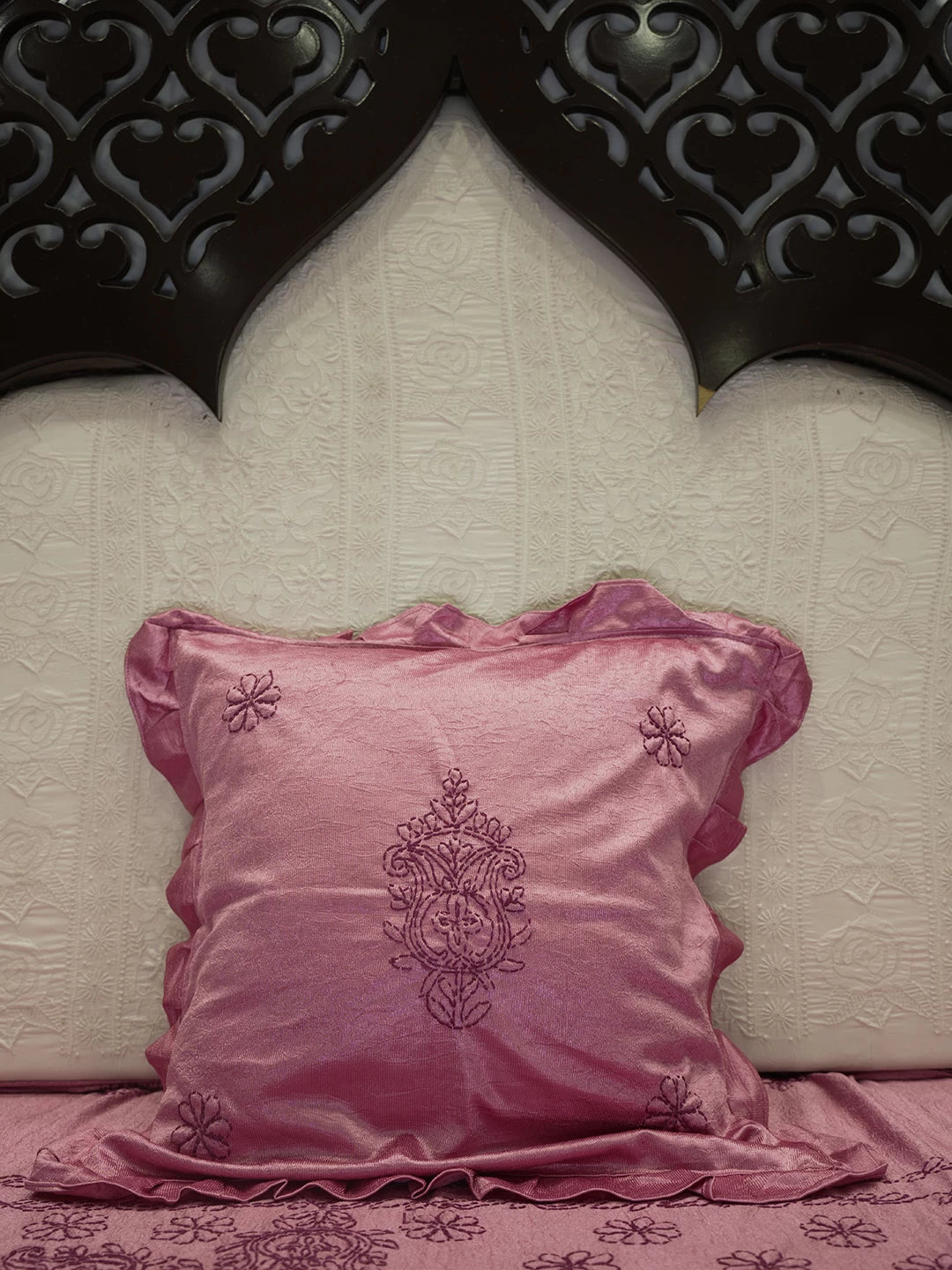 Ada Hand Embroidered Pink Silk Lucknowi Chikankari Bed Sheet With Pillow And Cushion Cover Set 01A483959