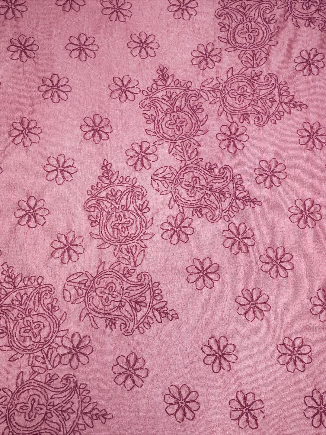 Ada Hand Embroidered Pink Silk Lucknowi Chikankari Bed Sheet With Pillow And Cushion Cover Set 01A483959