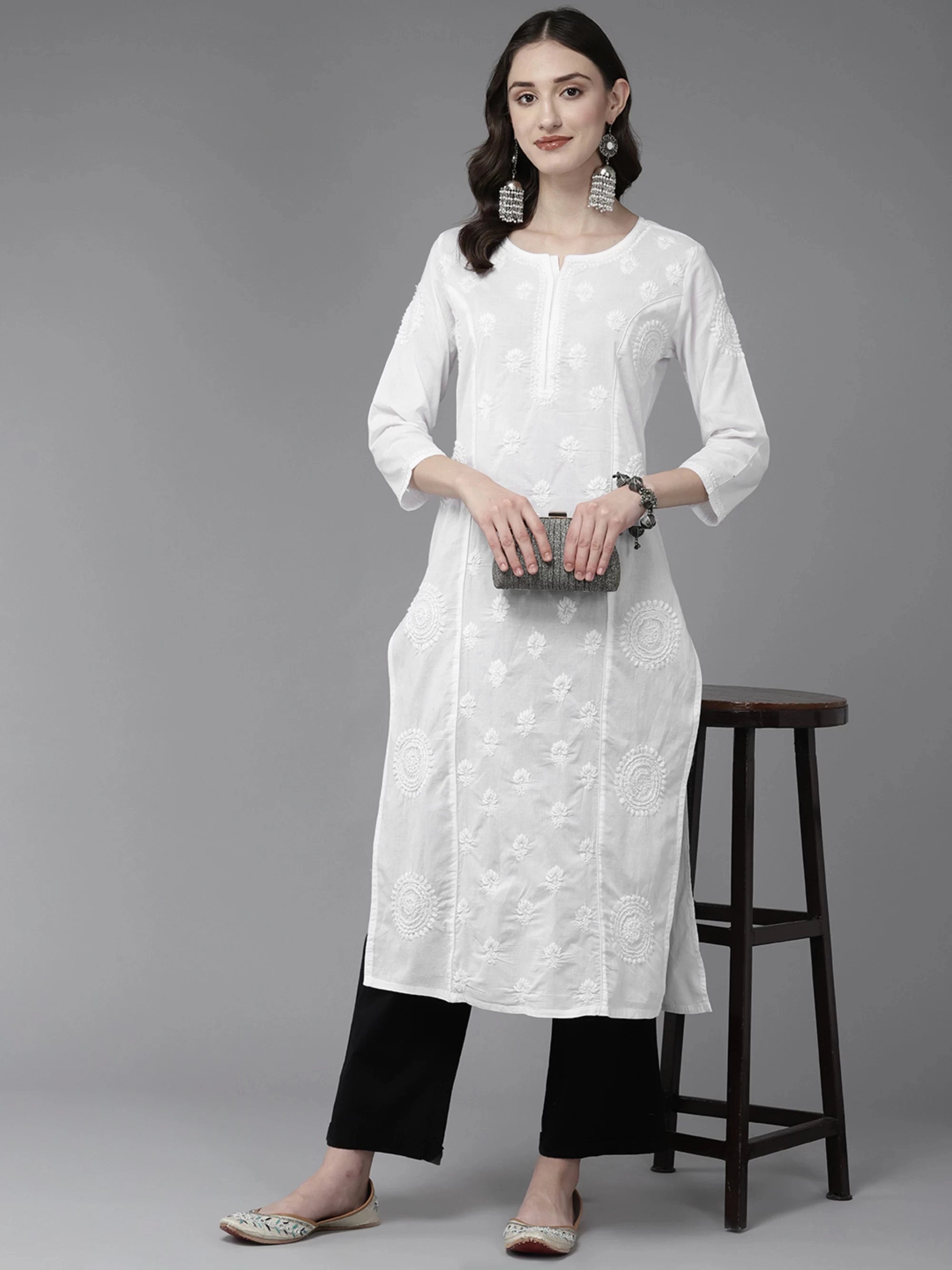 Ada Hand Embroidered White Pure Cotton Lucknowi Chikankari Straight Kurta A411470