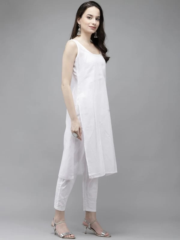Ada Hand Embroidered White Georgette Lucknowi Chikankari Kurta Set With Slip A811205