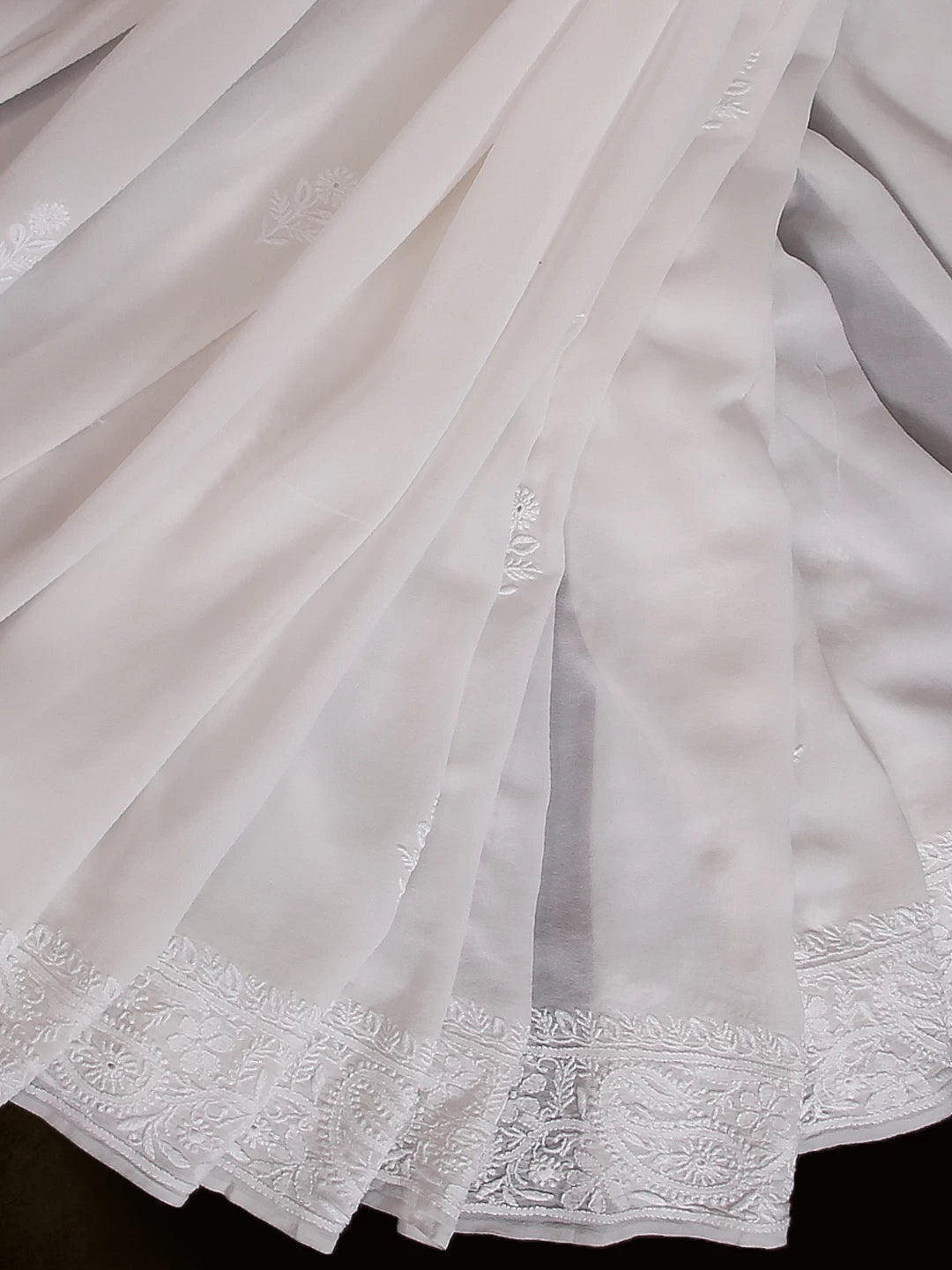 Ada Hand Embroidered Off White Pure Georgette Lucknowi Chikankari Saree with Blouse 01A488776