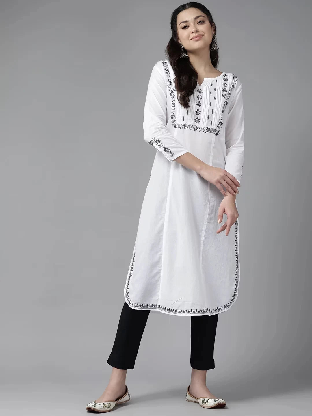 Ada Hand Embroidered White Cotton Lucknowi Chikankari Straight Kurta A411459