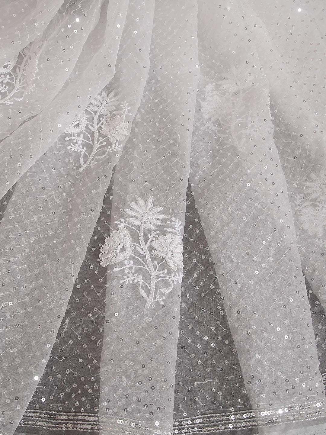 Ada Hand Embroidered White Organza Lucknowi Chikankari Saree With Blouse And Pearl Work 01A439026