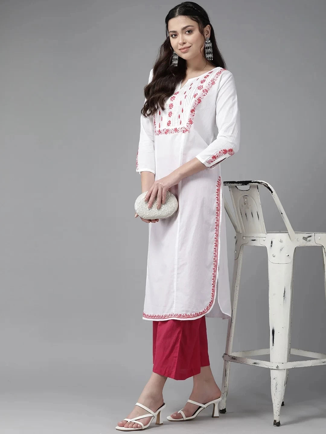 Ada Hand Embroidered White Cotton Lucknowi Chikankari Straight Kurta A411443