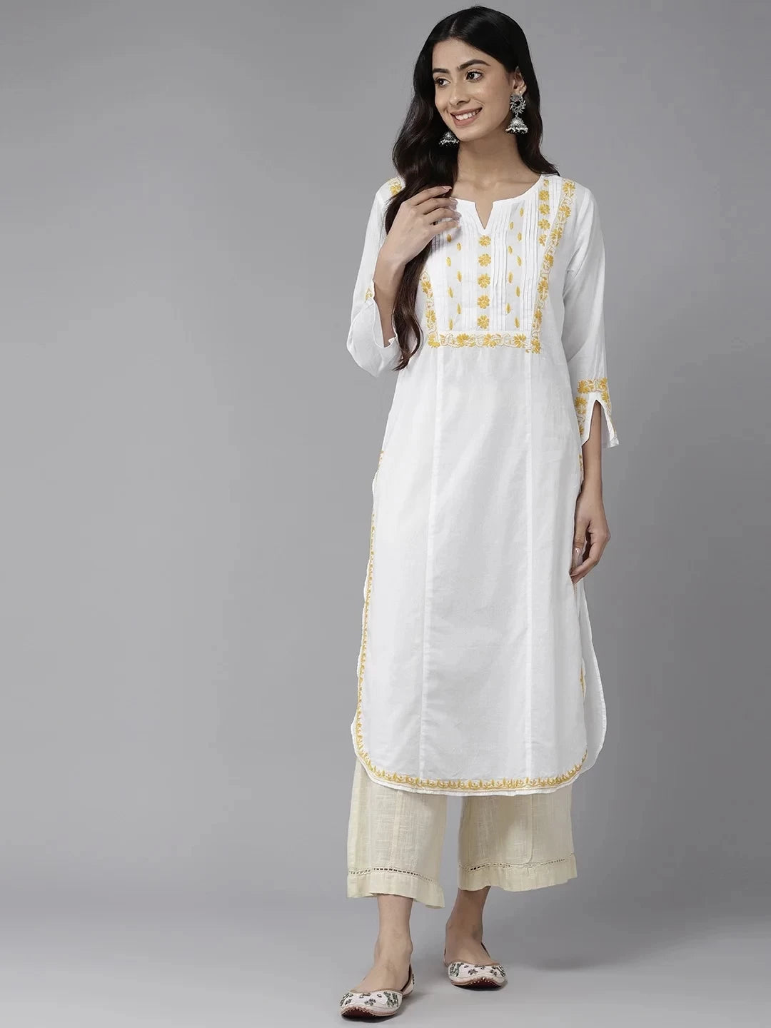 Ada Hand Embroidered White Cotton Lucknowi Chikankari Straight Kurta A411444