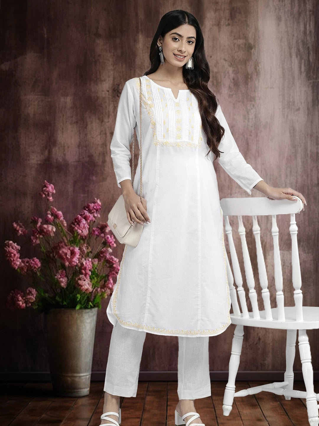Ada Hand Embroidered White Cotton Lucknowi Chikankari Straight Kurta A411458