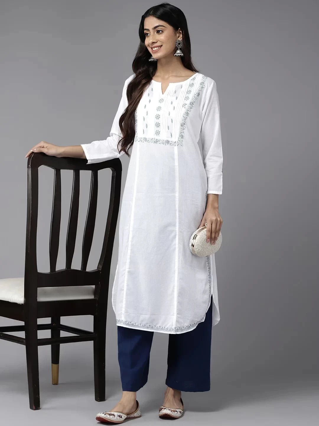 Ada Hand Embroidered White Cotton Lucknowi Chikankari Straight Kurta A411445