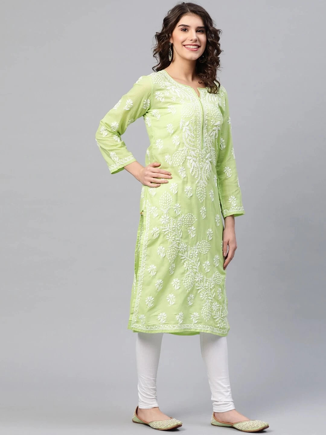 Ada Hand Embroidered Green Cotton Lucknow Chikan Straight Kurta A217028