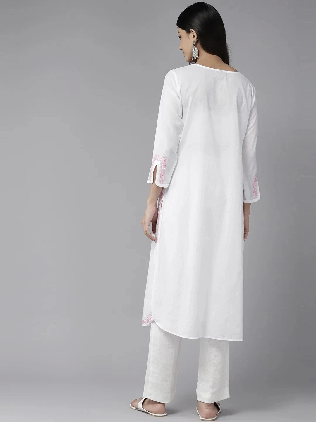 Ada Hand Embroidered White Cotton Lucknowi Chikankari Straight Kurta A411454