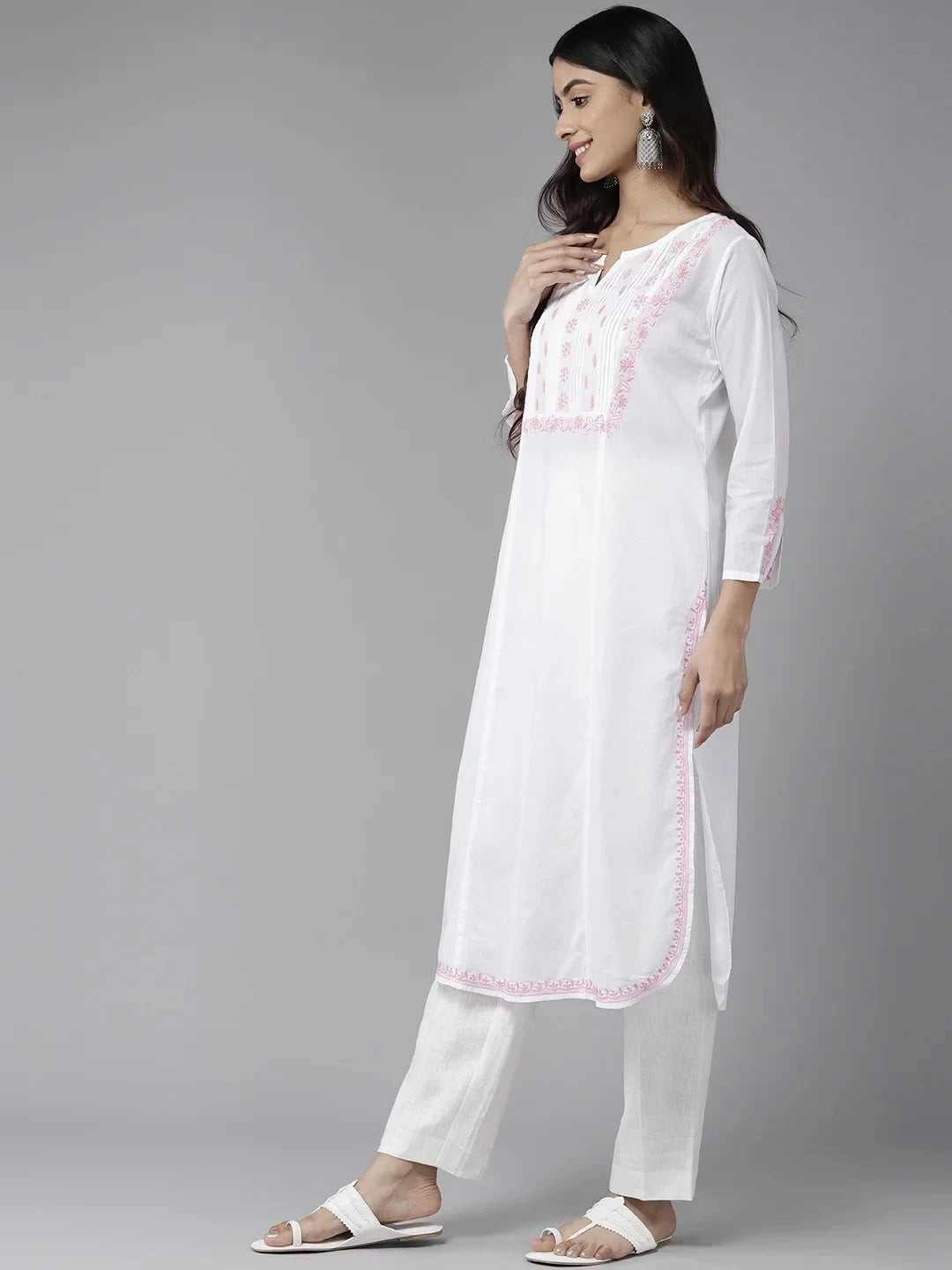 Ada Hand Embroidered White Cotton Lucknowi Chikankari Straight Kurta A411454