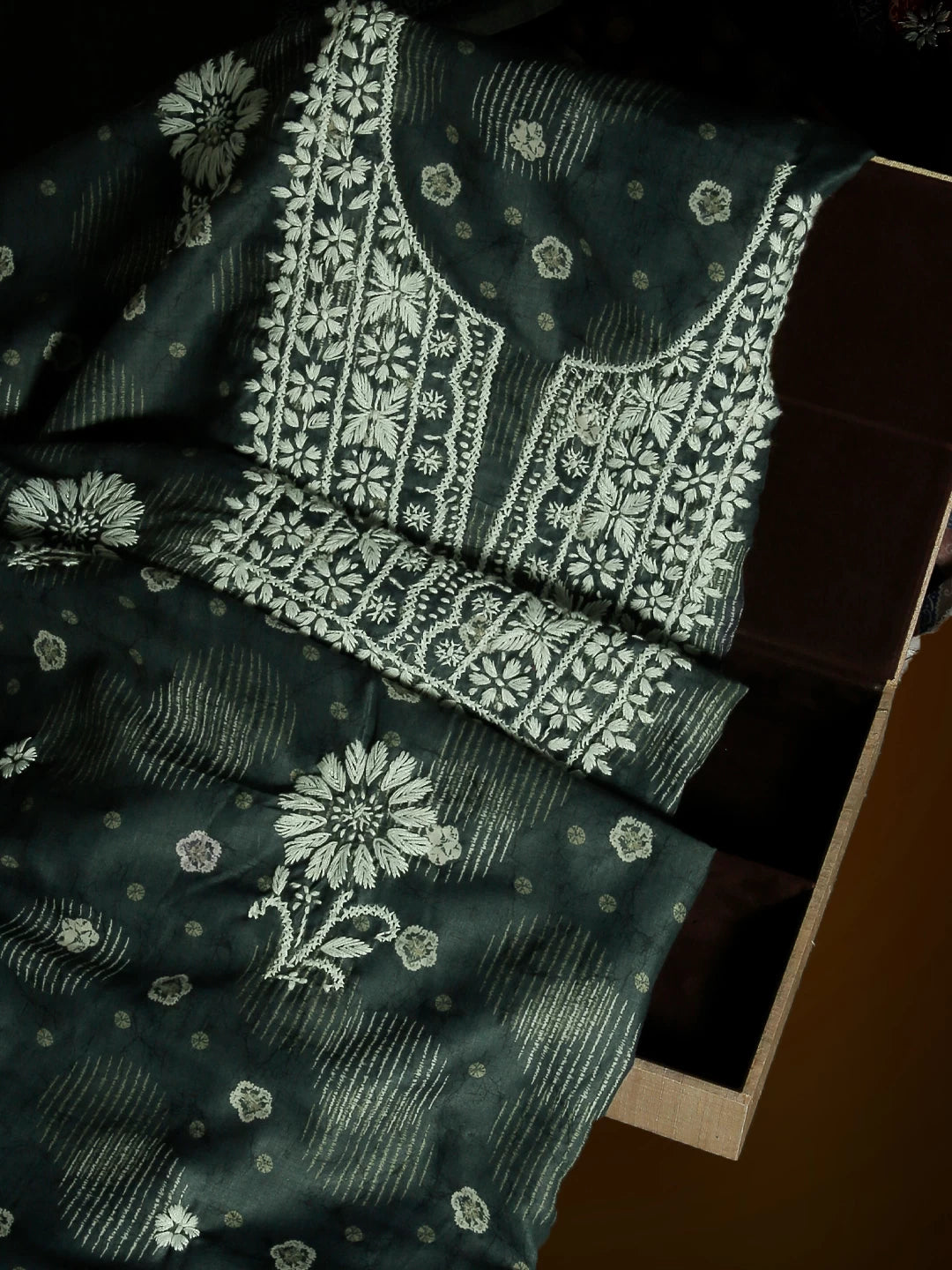 Ada Hand Embroidered Grey Muslin Lucknowi Chikankari Unstitched Kurta Piece 01A426071