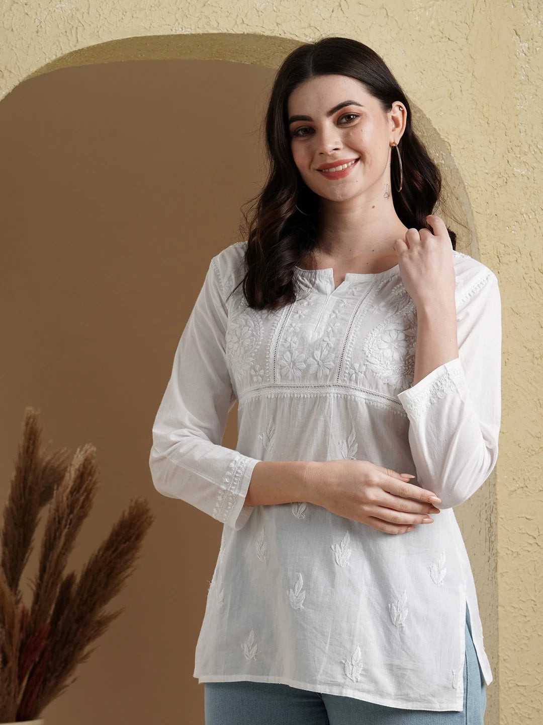 Ada Hand Embroidered White Cotton Lucknowi Chikankari Straight Kurti A100237