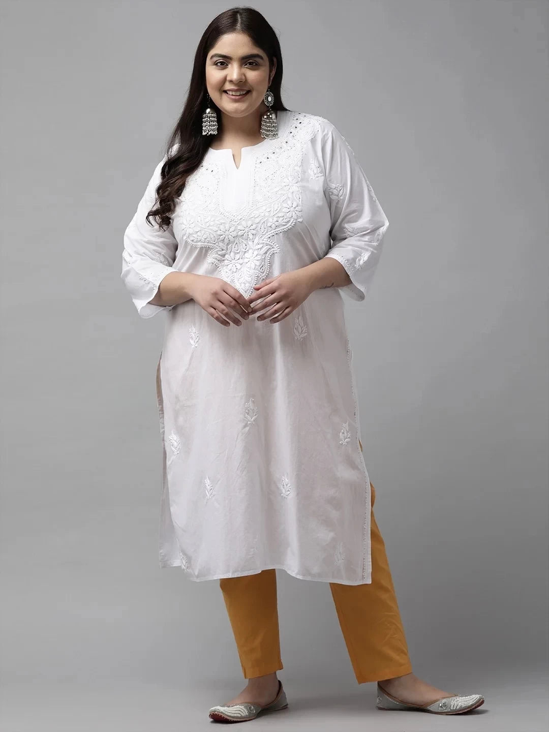 Ada Hand Embroidered White Cotton Lucknowi Chikankari Straight Kurta with Muqaish Work A411370