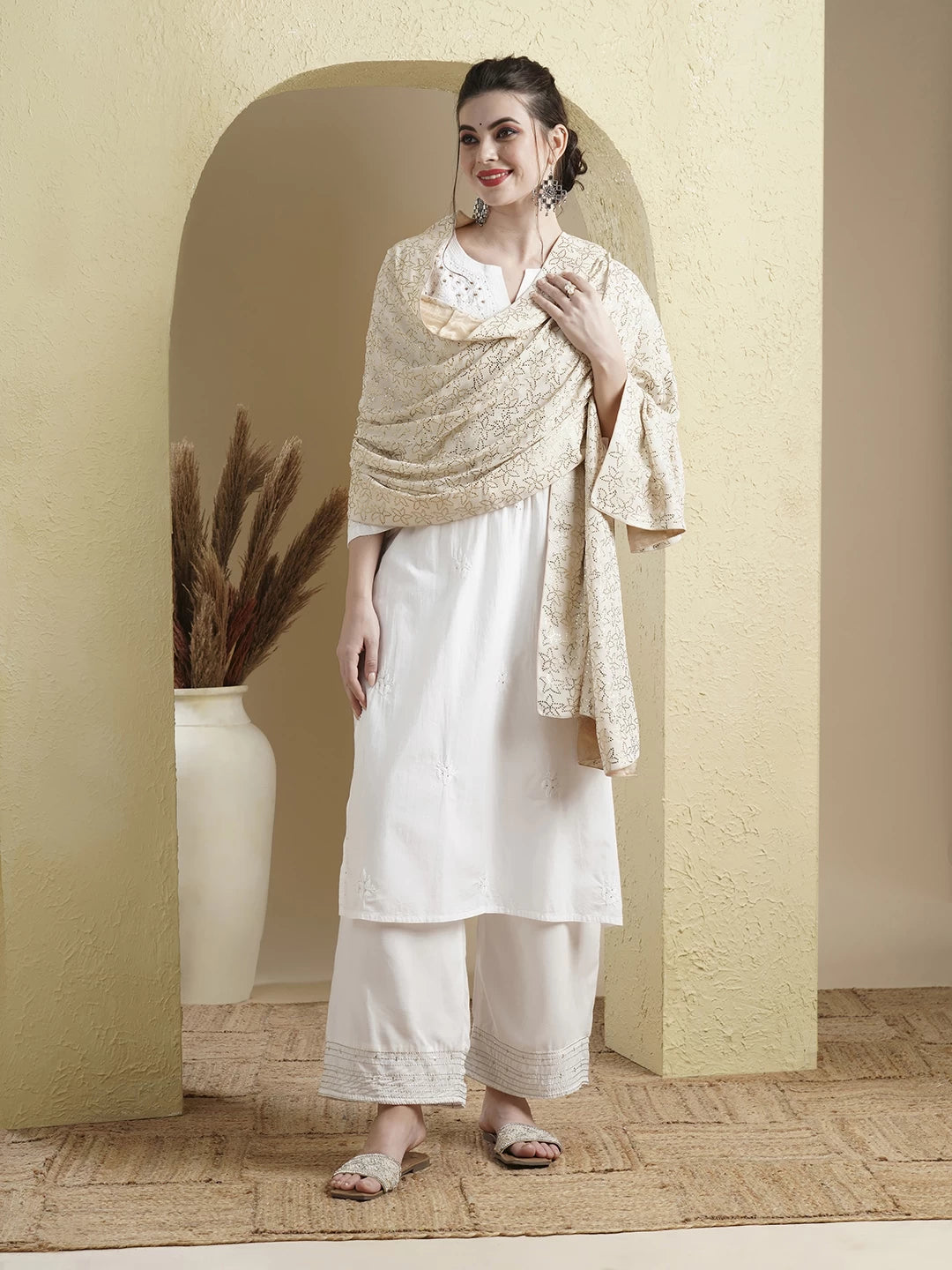 Ada Hand Embroidered Ivory Pure Georgette Dupatta With Muqaish Work A600698