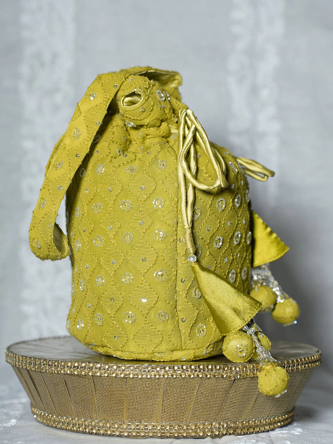 Ada Hand Embroidered Green Viscsoe Georgette Lucknowi Chikankari Potli Bag With Cutdana Work 01A488338