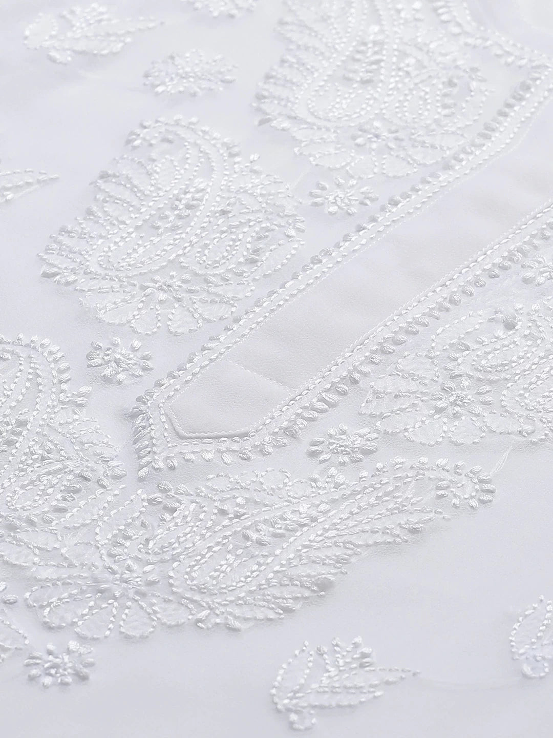 Ada Hand Embroidered White Georgette Lucknowi Chikankari Straight Kurta With Slip A411127