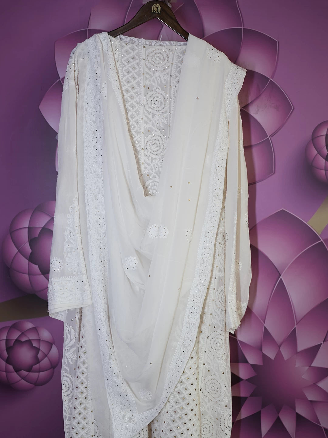 Ada Hand Embroidered Off White Pure Georgette Lucknowi Chikankari Semi-Stitched Anarkali Kurta Dupatta Set With Muqaish Work 01A470244