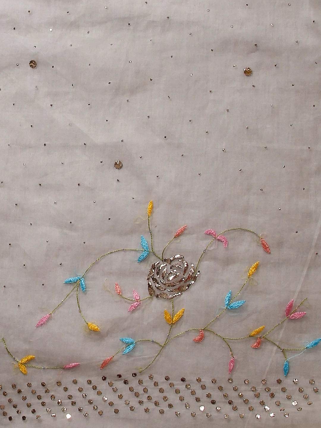 Ada Hand Embroidered Off White Organza Lucknowi Chikankari Saree With Blouse And Parsi Work 01A518774