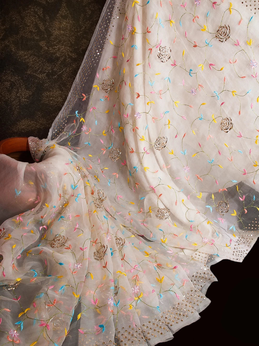 Ada Hand Embroidered Off White Organza Lucknowi Chikankari Saree With Blouse And Parsi Work 01A518774
