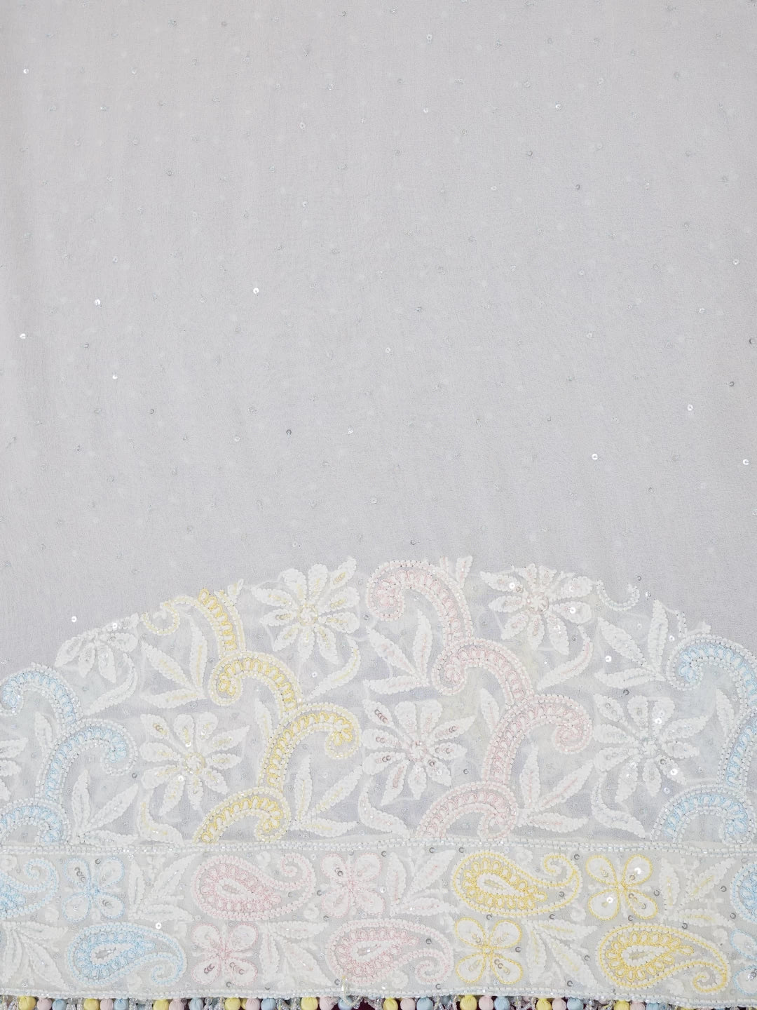 Ada Hand Embroidered White Pure Georgette Lucknowi Chikankari Saree/Blouse With Cutdana Work 01A440465