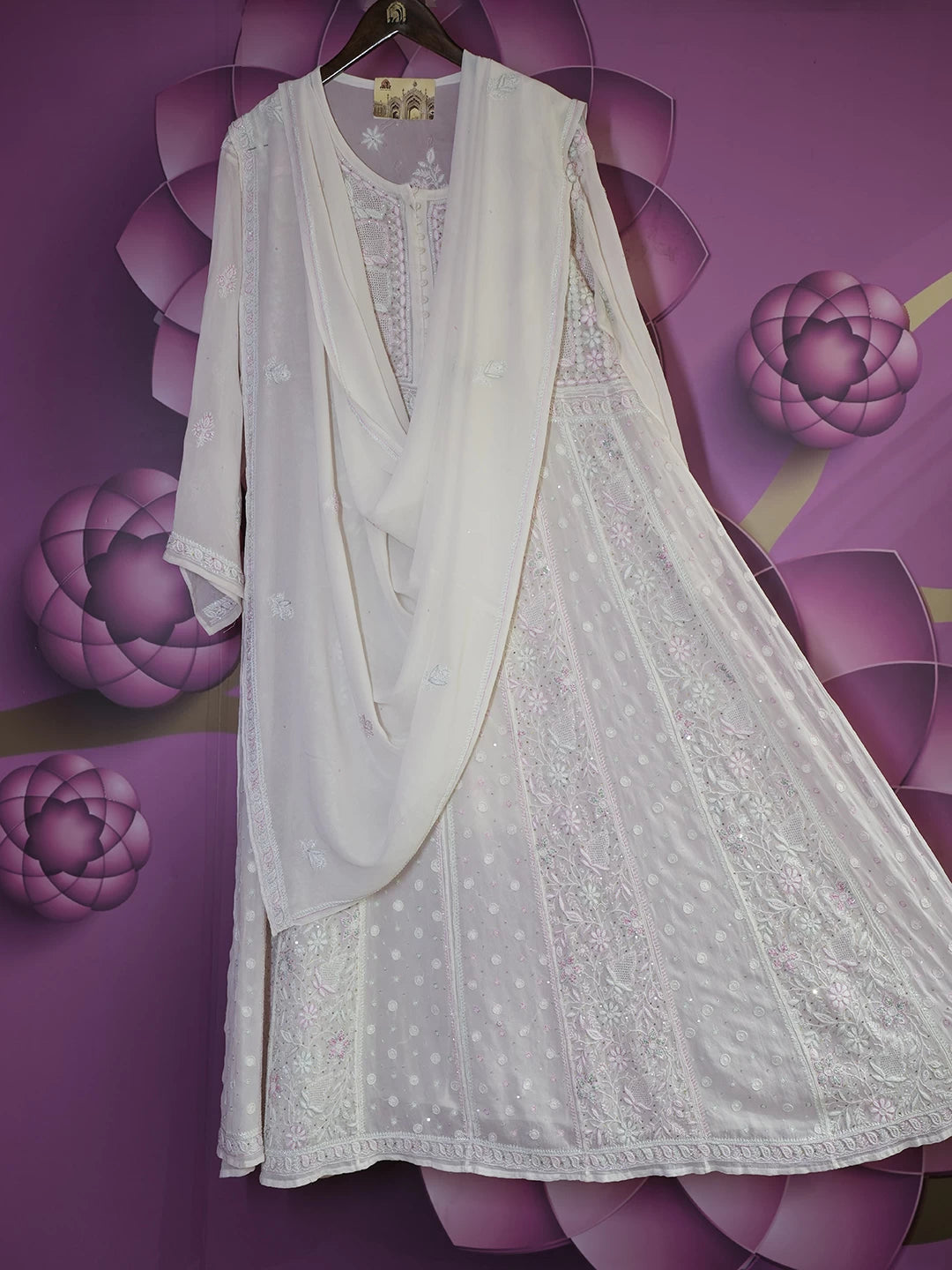 Ada Hand Embroidered White Pure Georgette Lucknowi Chikankari Semi-Stitched Anarkali Kurta Dupatta Set With Pearl Work 01A376942