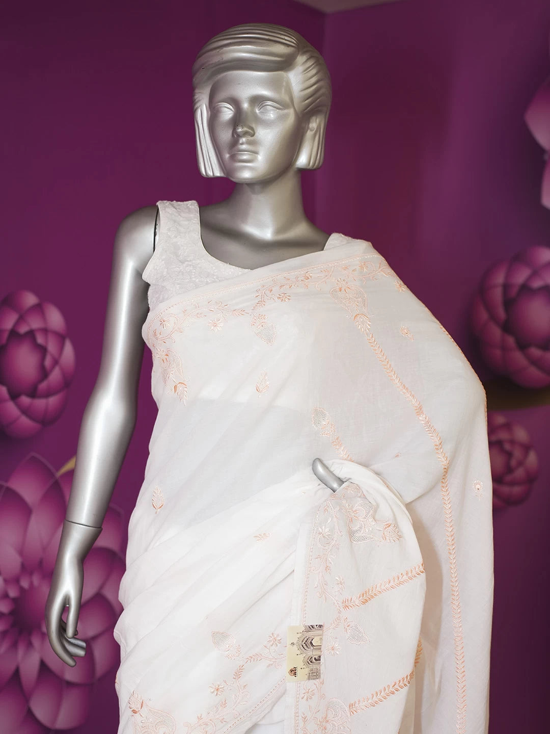 Ada Hand Embroidered White Cotton Lucknowi Chikankari Saree/Blouse With Zari Work 01A494481
