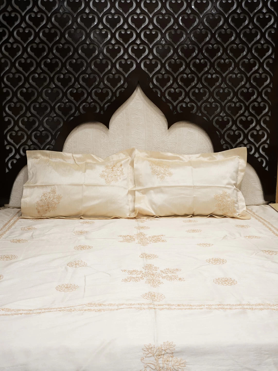 Ada Hand Embroidered Fawn Silk Lucknowi Chikankari Bed Sheet With Pillow And Cushion Cover Set 01A520106