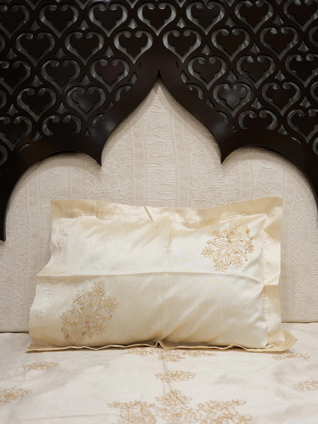 Ada Hand Embroidered Fawn Silk Lucknowi Chikankari Bed Sheet With Pillow And Cushion Cover Set 01A520106