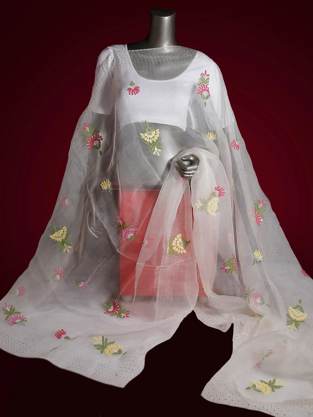 Ada Hand Embroidered White Organza Lucknowi Chikankari Dupatta With Muqaish Work 01A511427
