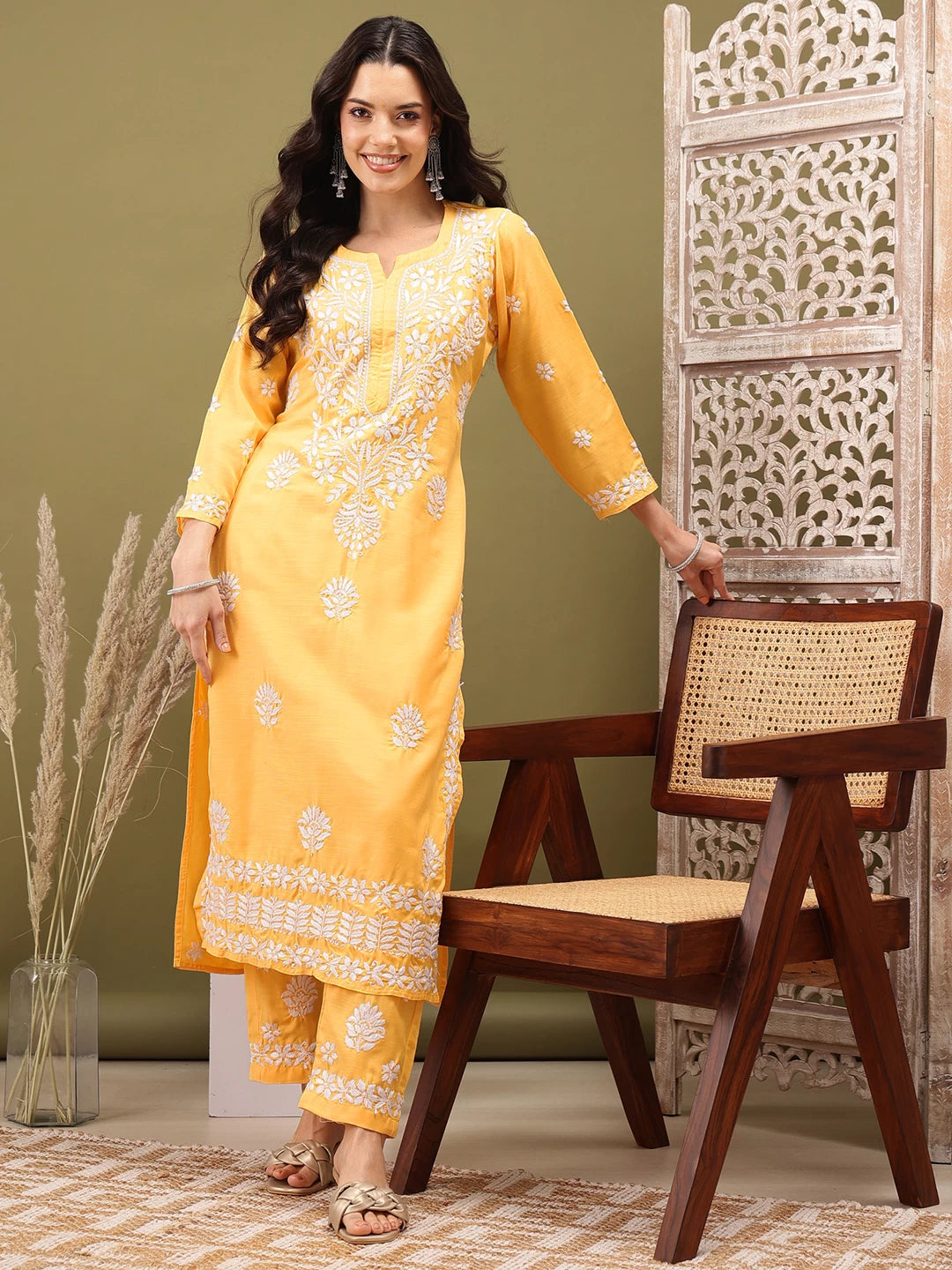 Ada Hand Embroidered Yellow cotton Lucknowi Chikankari Co-Ord Set A811258