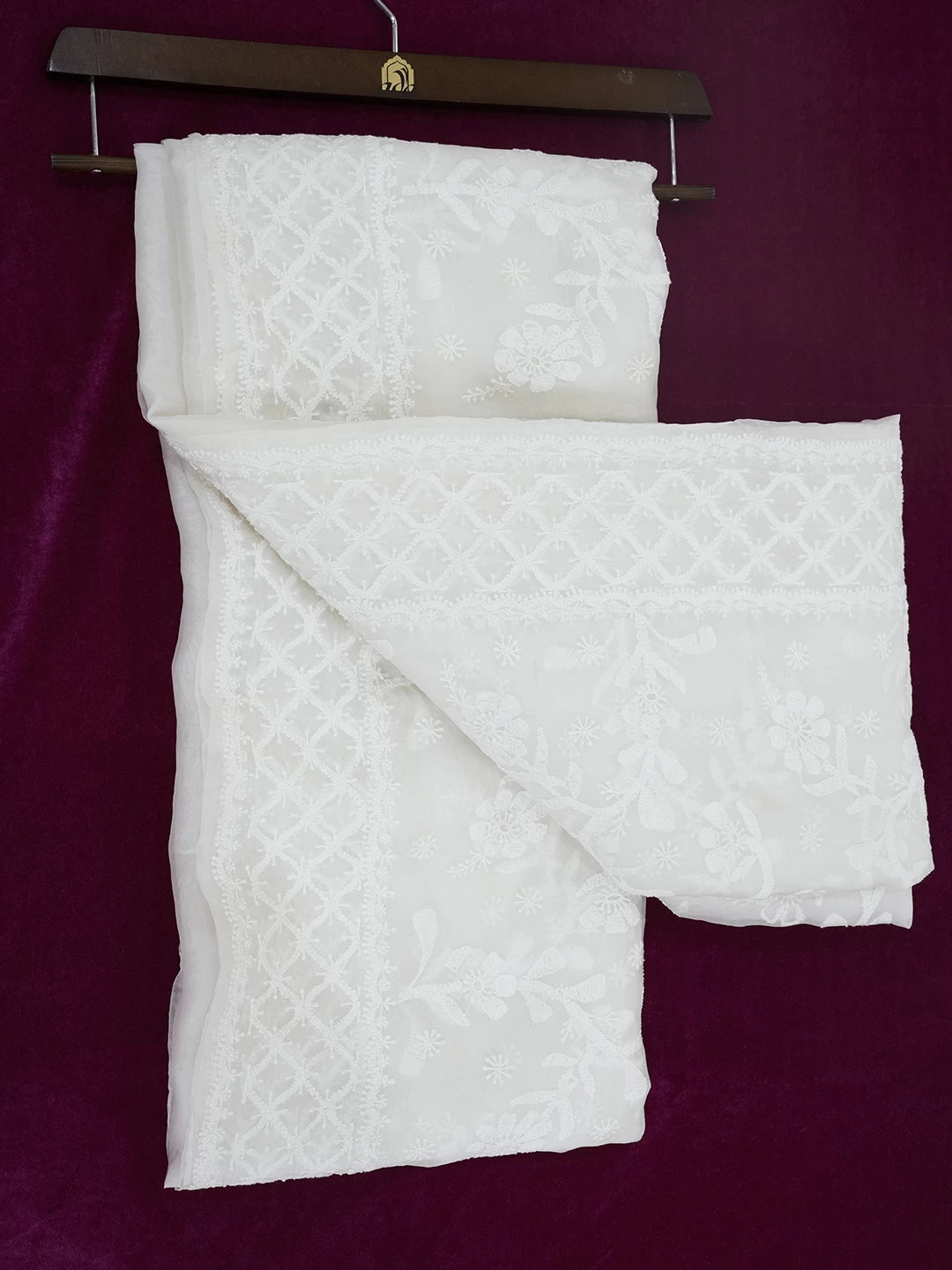 Ada Hand Embroidered Off White Organza Lucknowi Chikankari Saree With Blouse 01A516849