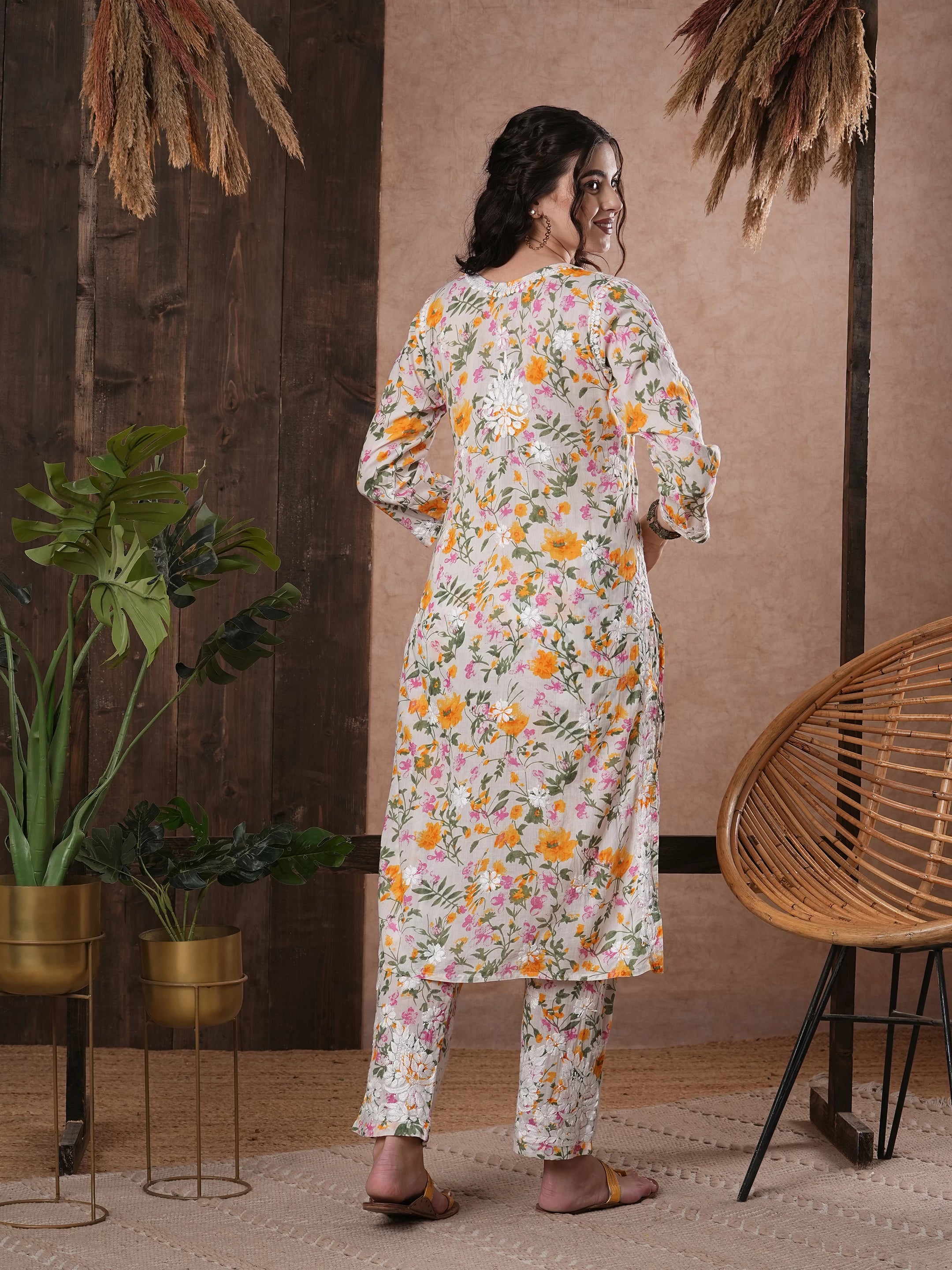 Ada Hand Embroidered white cotton Lucknowi Chikankari Co-Ord Set A811247