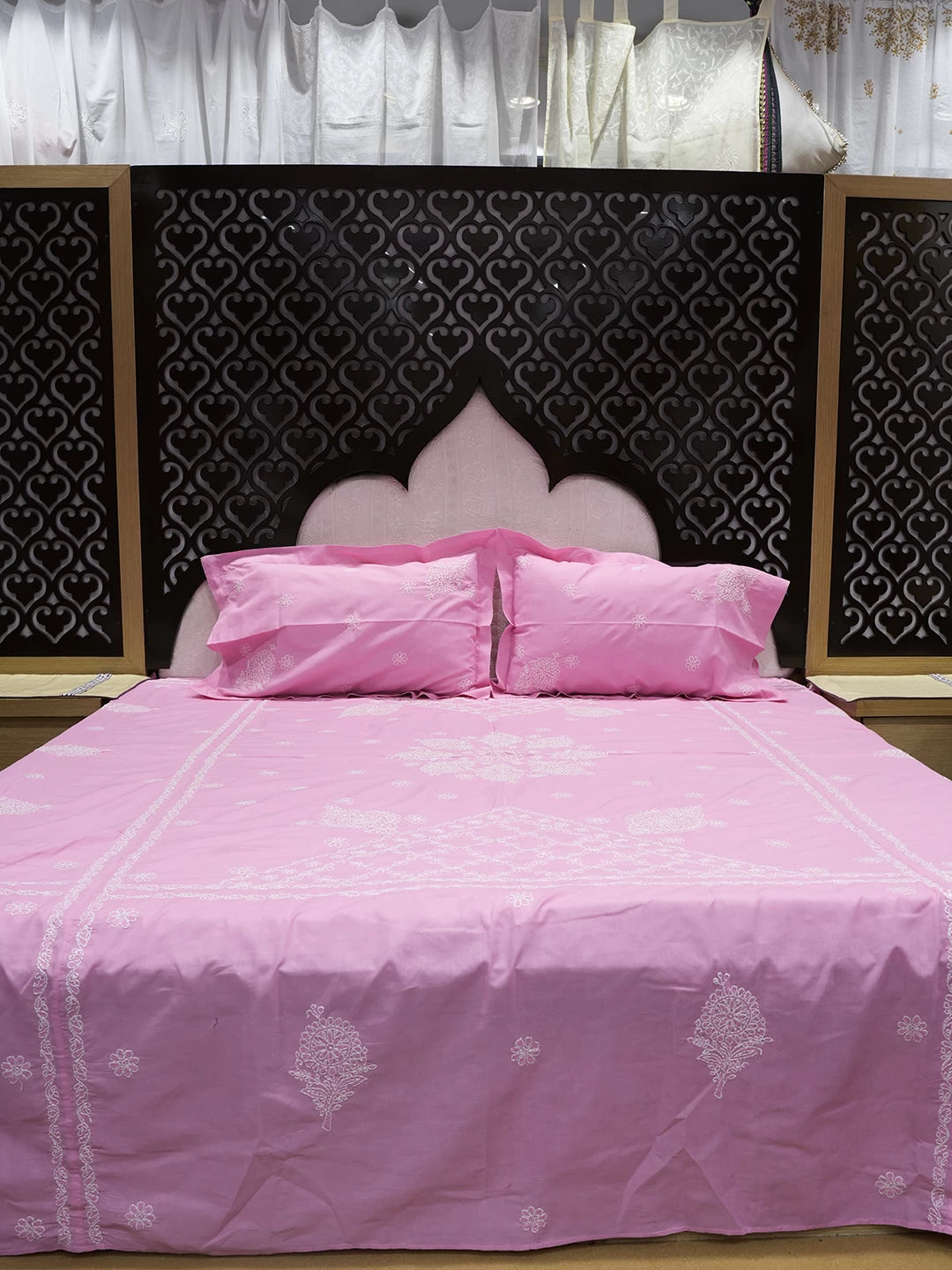 Ada Hand Embroidered Pink Cotton Lucknowi Chikankari Bed Sheet With Pillow Cover Set 01A376929