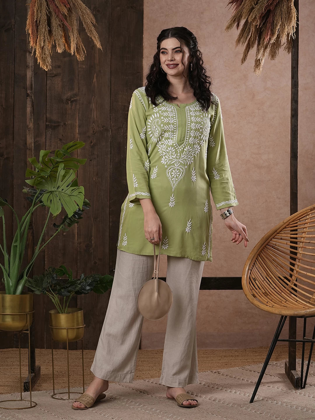 Ada Hand Embroidered Green Rayon Lucknowi Chikankari Short Kurti A911393