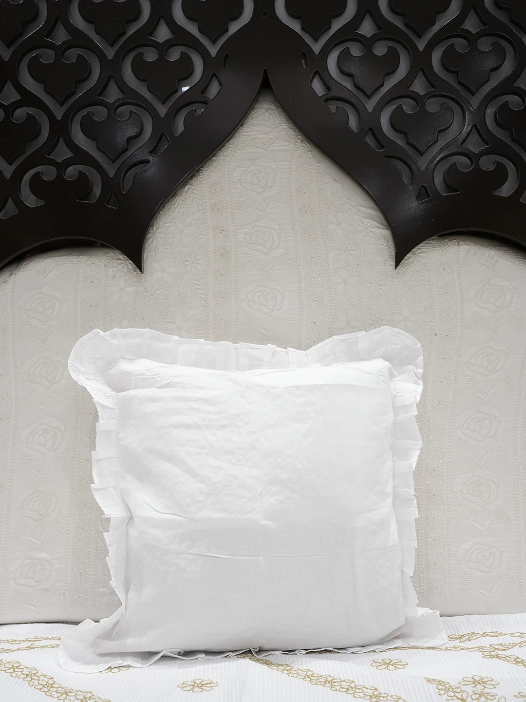 Ada Hand Embroidered White Cotton Lucknowi Chikankari Cushion Cover 01A505467
