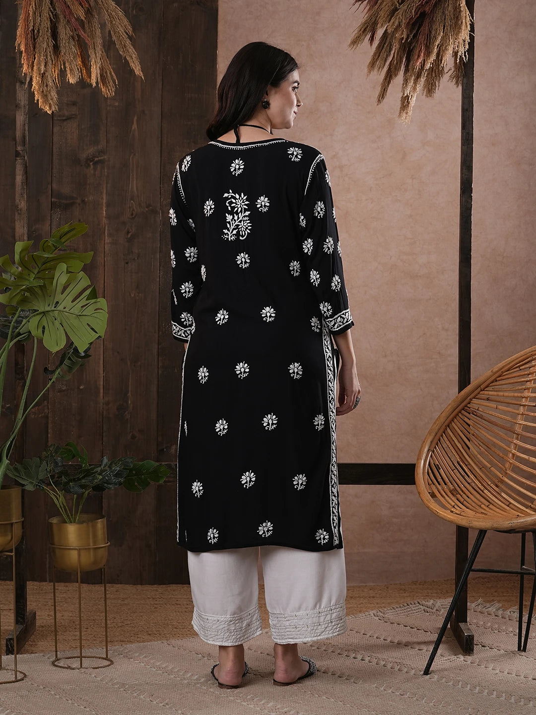 Ada Hand Embroidered Black Modal Lucknowi Chikankari Straight Kurta A411555