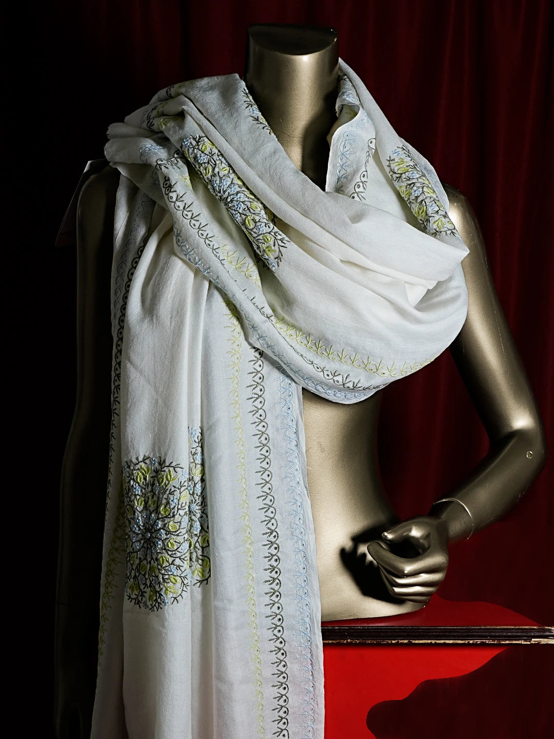 Ada Hand Embroidered White Pashmina  Lucknowi Chikankari Shawl 01A536066