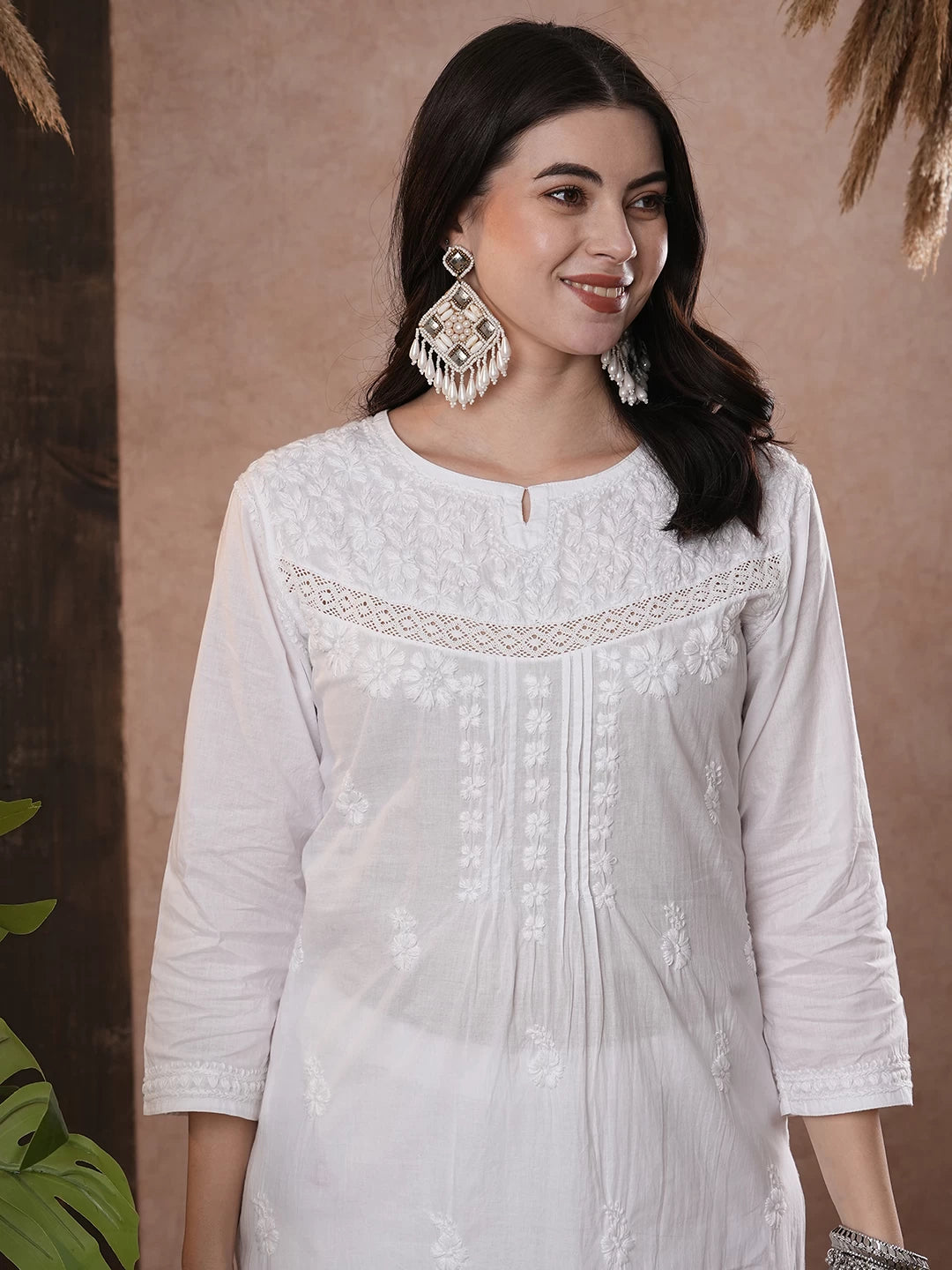 Ada Hand Embroidered White Cotton Lucknowi Chikankari Straight Kurta A332395