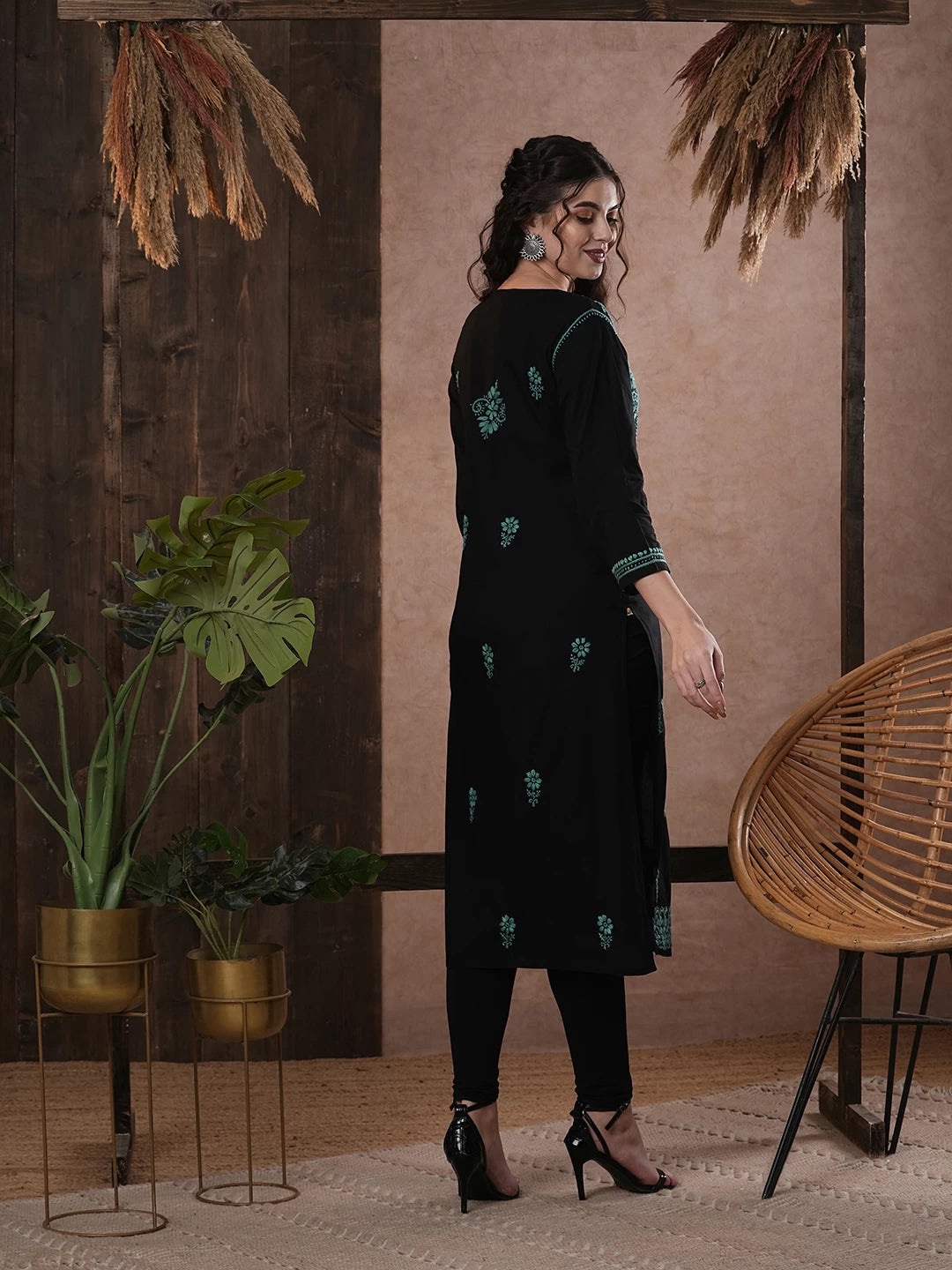 Ada Hand Embroidered Black Cotton Lucknow Chikan Straight Kurta A420426